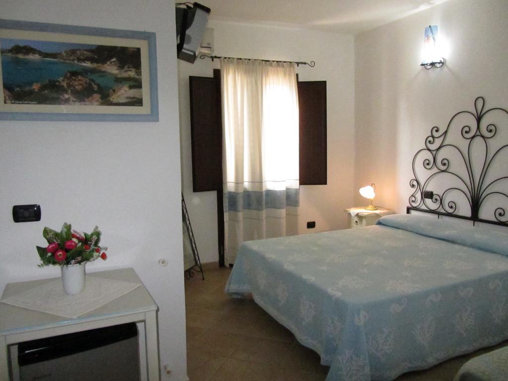 Bed & Breakfast Mare Isole La Maddalena  Exterior photo